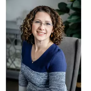 Kait Melvin, Real Estate Agent, Powell River, Real Estate Agent